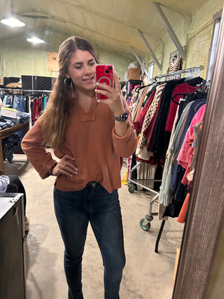 Rough hem knit top