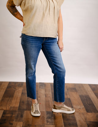 Mid Rise Crop Slim Straight by Vervet