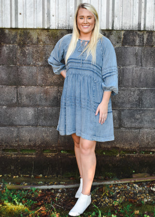 Puff sleeve washed denim dress