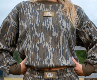 **PREORDER**LuluMac MossyOak Bottomland fleece sweatshirt with patch
