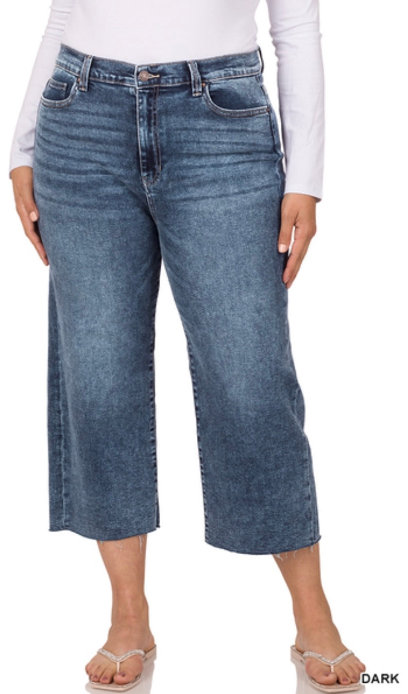 Raw Hem Cropped Denim Jeans